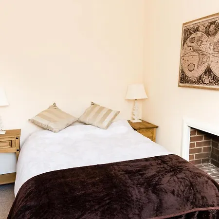 Stylish 2 Bedroom, City Centre Apartment Aberdeen Exterior photo