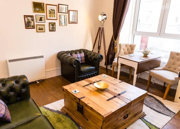 Stylish 2 Bedroom, City Centre Apartment